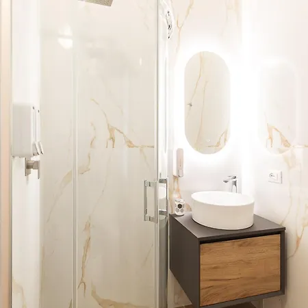 Vittorioveneto126 3* La Spezia