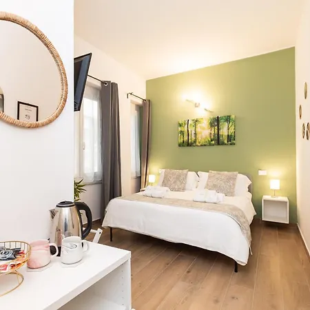 Alojamento de Acomodação e Pequeno-almoço Vittorioveneto126 La Spezia