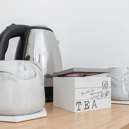 Alojamento de Acomodação e Pequeno-almoço Vittorioveneto126 3*