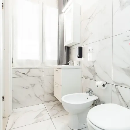 Vittorioveneto126 Bed and Breakfast Λα Σπέτσια